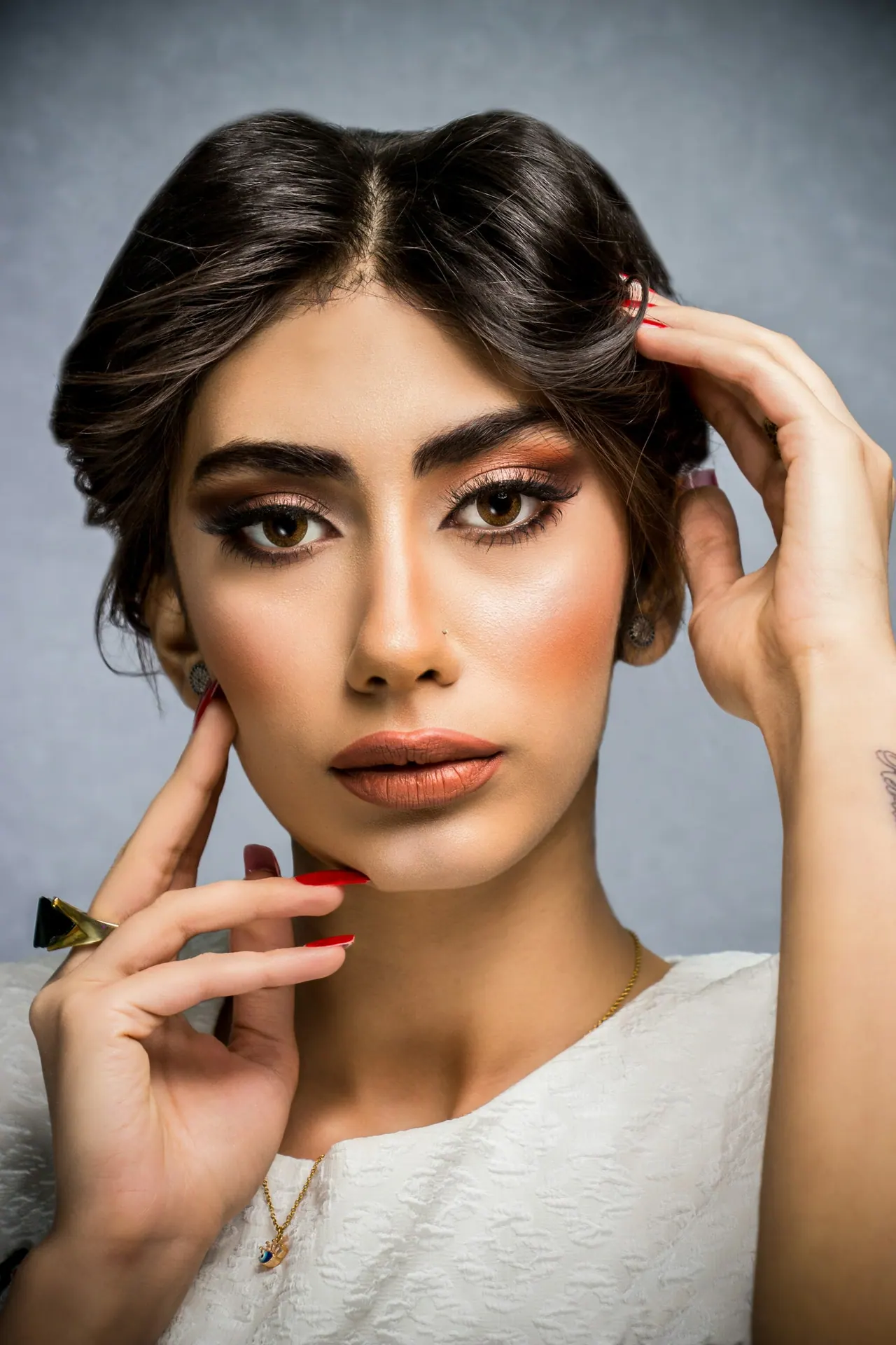 A bridal makeup look with soft curls