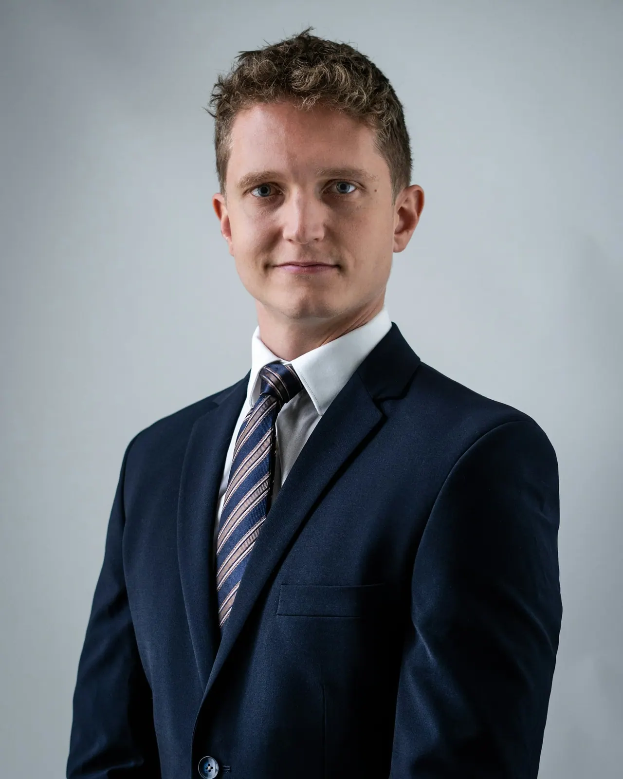 Senior associate, property law