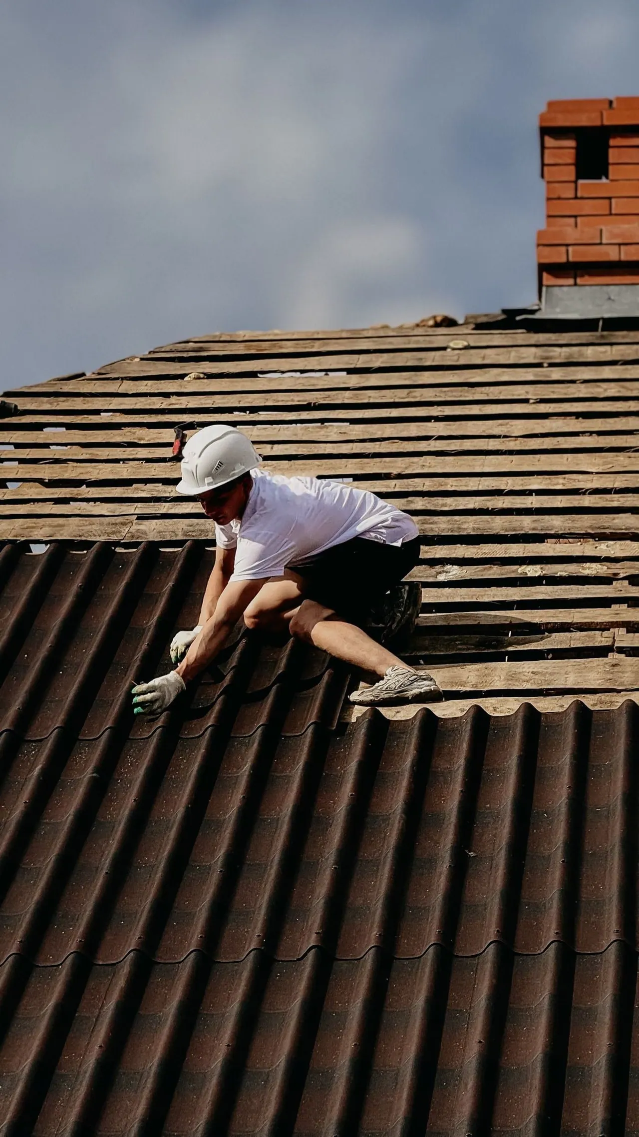 Corner bungalow, shingle tear off
